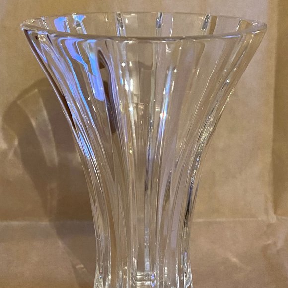 Marquis by Waterford Crystal Trumpet Bud Vase - Picture 4 of 9